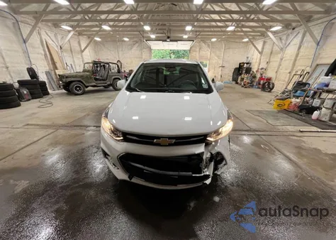 2019 Chevrolet Trax Ls z USA, uszkodzony, nr VIN 3GNCJNSB9KL354084